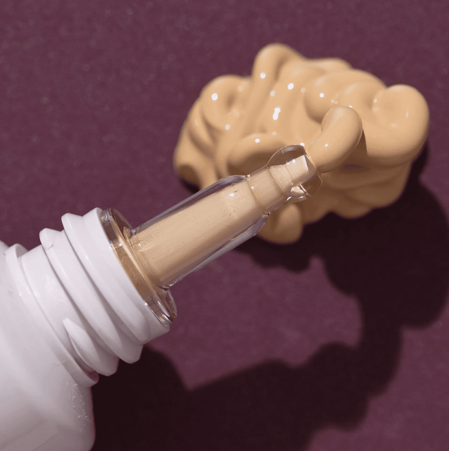 Zakdavi Super Coverage Foundation with Buffing Brush✨